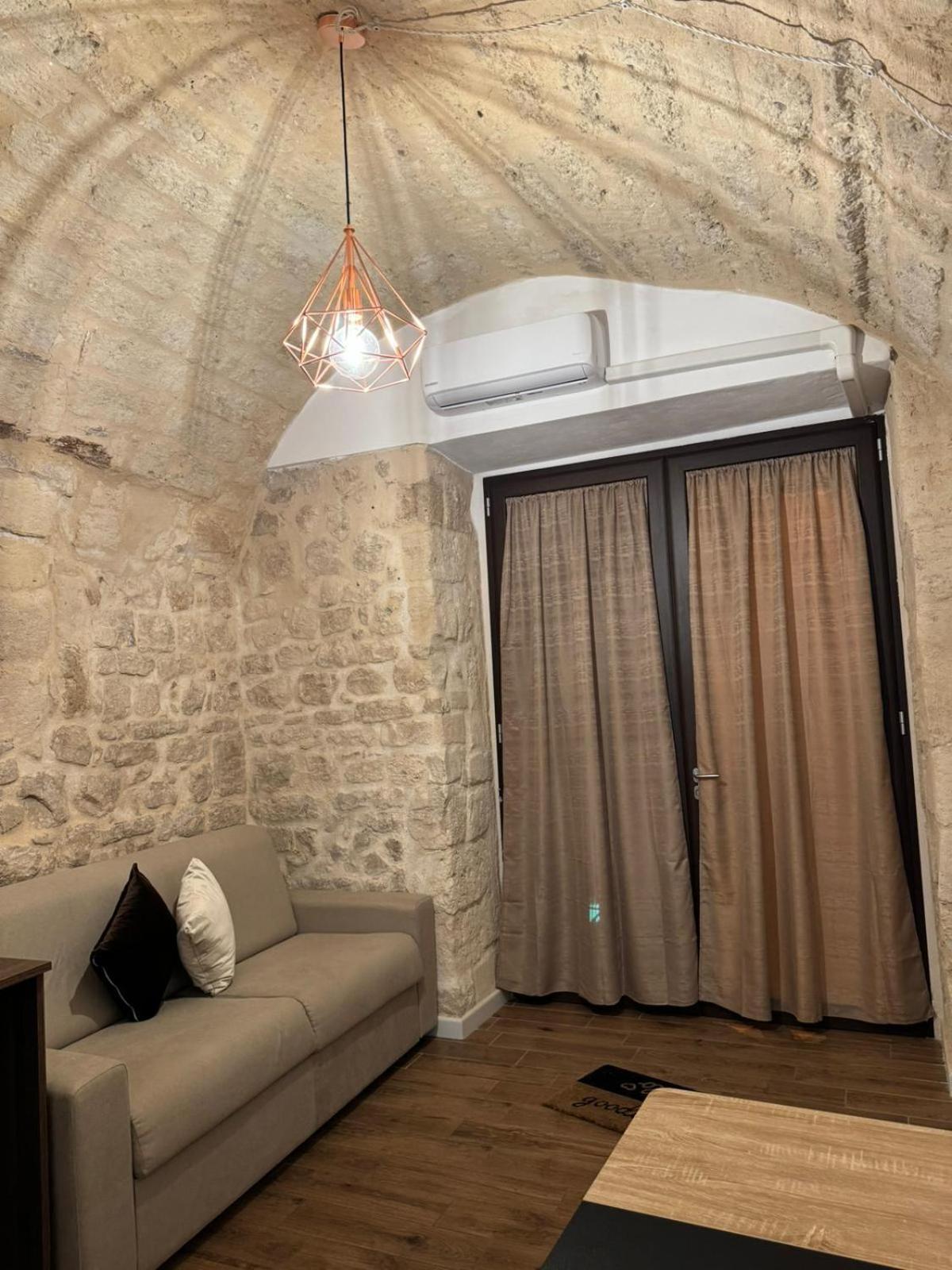 La Maison Di Serena Bari Exteriör bild