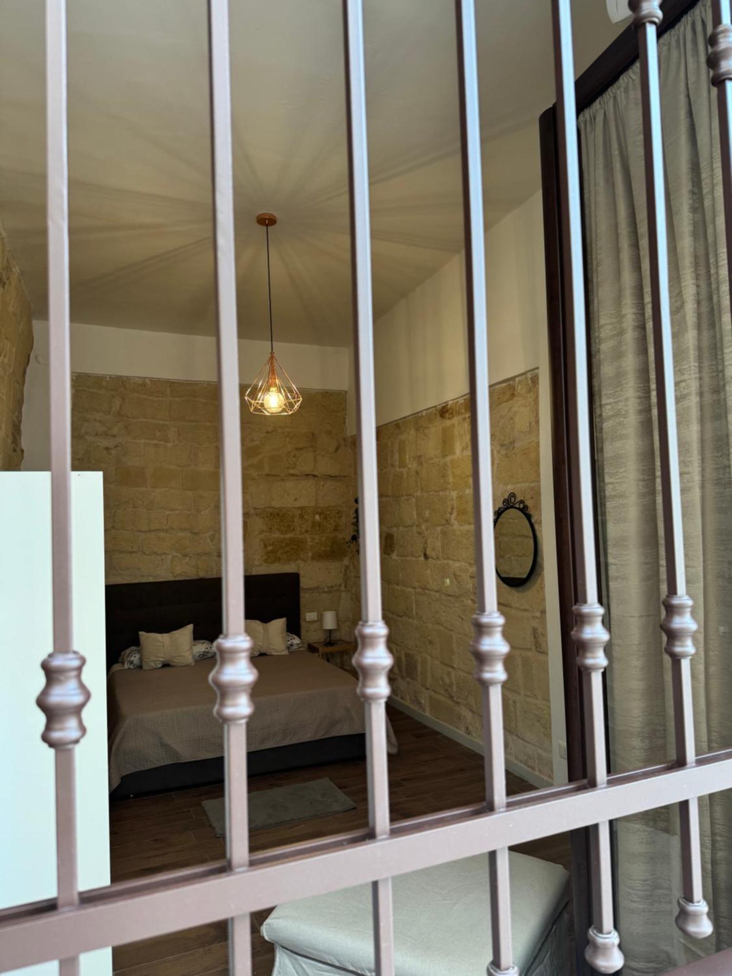 La Maison Di Serena Bari Exteriör bild